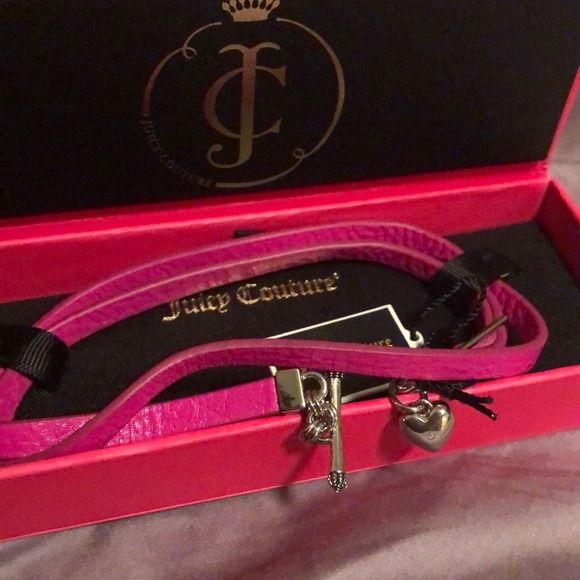 NWT Juicy Couture Pink Wrap charm Bracelet - Picture 2 of 2